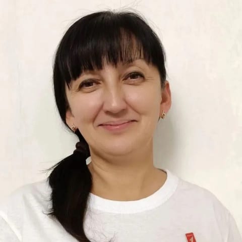 Анна Иванова